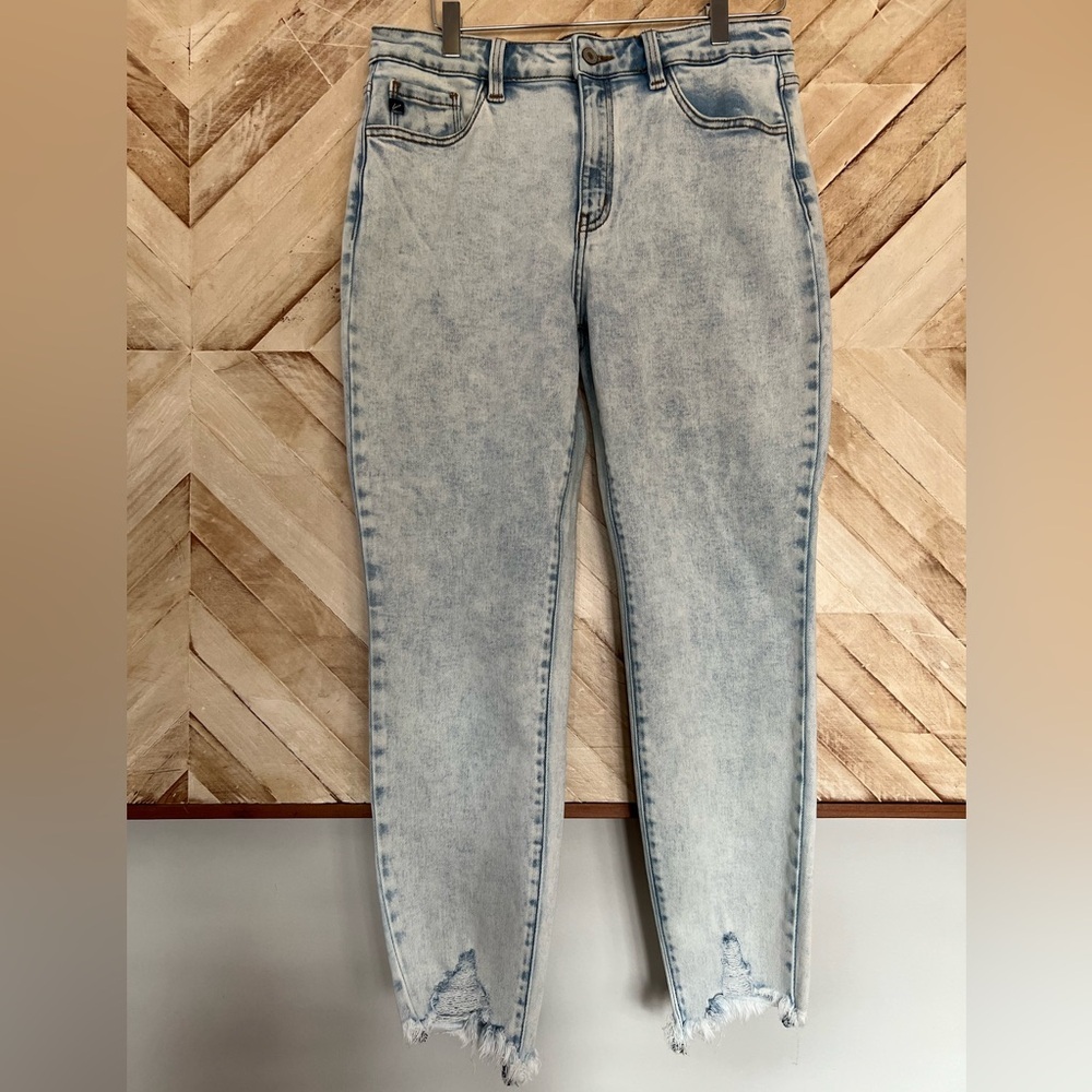 Women’s Kancan Light Wash Jeans